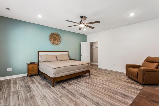 5903 Homeplace LN, Gloucester, VA 23061