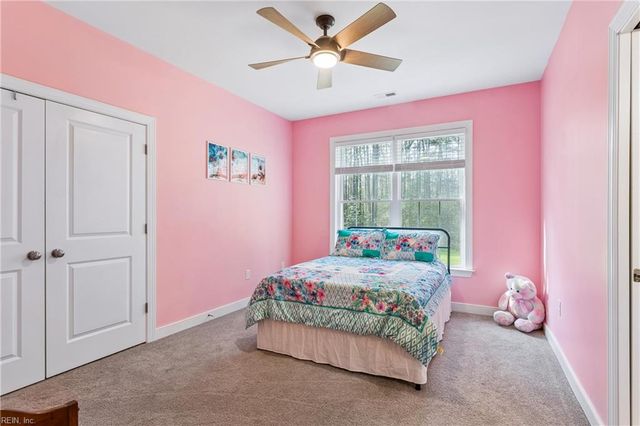 5903 Homeplace LN, Gloucester, VA 23061