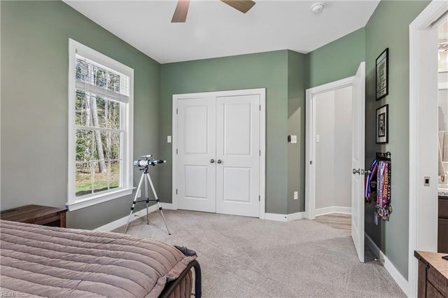 5903 Homeplace LN, Gloucester, VA 23061