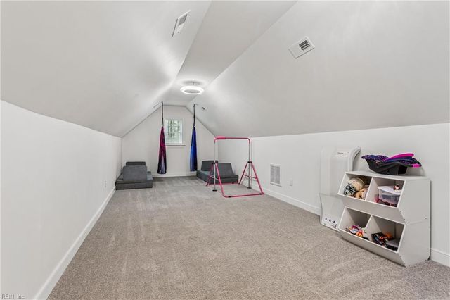 5903 Homeplace LN, Gloucester, VA 23061