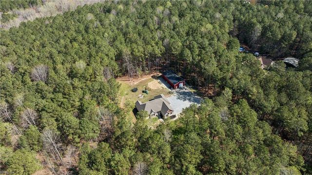 5903 Homeplace LN, Gloucester, VA 23061