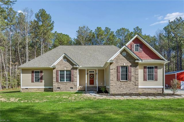 5903 Homeplace LN, Gloucester, VA 23061