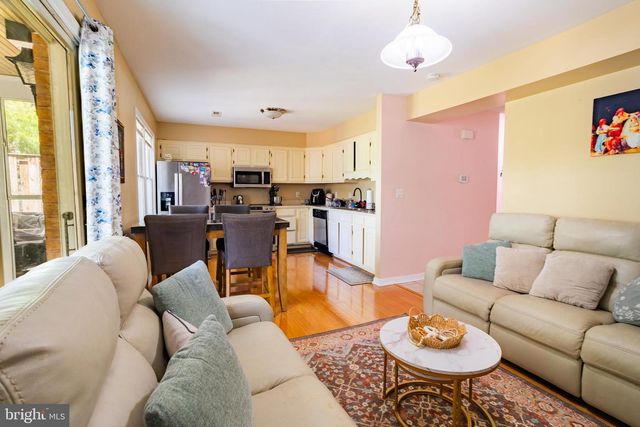 17916 CLUBHOUSE DR, Hagerstown, MD 21740
