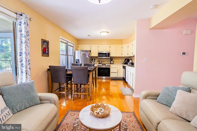 17916 CLUBHOUSE DR, Hagerstown, MD 21740