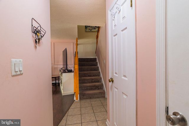 17916 CLUBHOUSE DR, Hagerstown, MD 21740