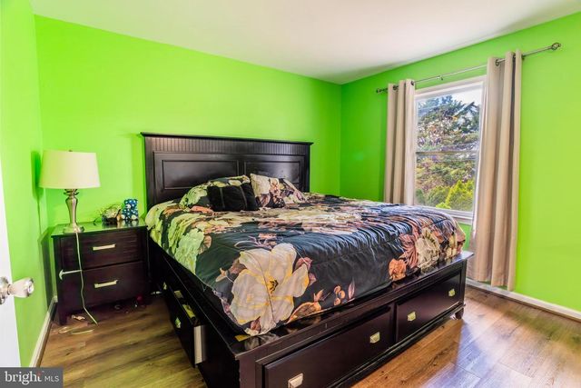 17916 CLUBHOUSE DR, Hagerstown, MD 21740
