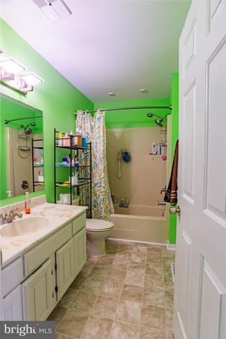 17916 CLUBHOUSE DR, Hagerstown, MD 21740