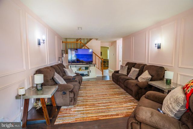 17916 CLUBHOUSE DR, Hagerstown, MD 21740