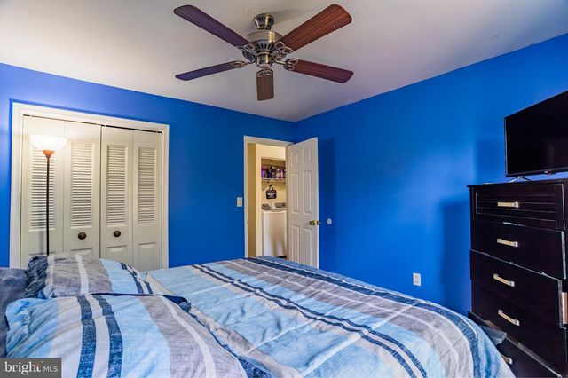 17916 CLUBHOUSE DR, Hagerstown, MD 21740