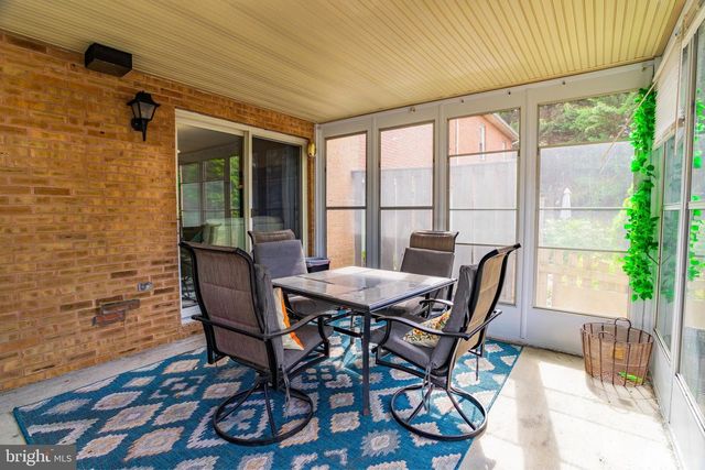 17916 CLUBHOUSE DR, Hagerstown, MD 21740