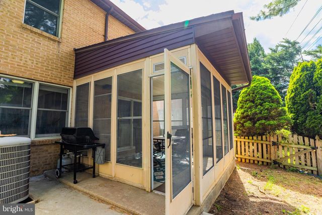 17916 CLUBHOUSE DR, Hagerstown, MD 21740