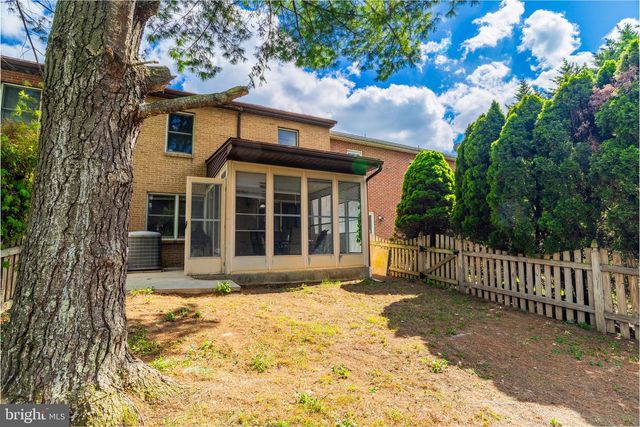 17916 CLUBHOUSE DR, Hagerstown, MD 21740