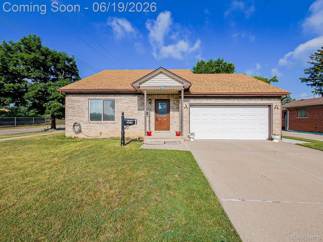 27051 Demrick Street, Roseville, MI 48066