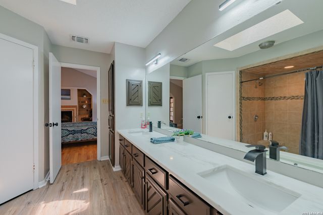 1423 Vista Del Monte, San Antonio, TX 78216