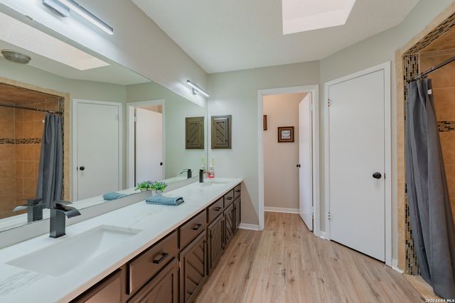 1423 Vista Del Monte, San Antonio, TX 78216