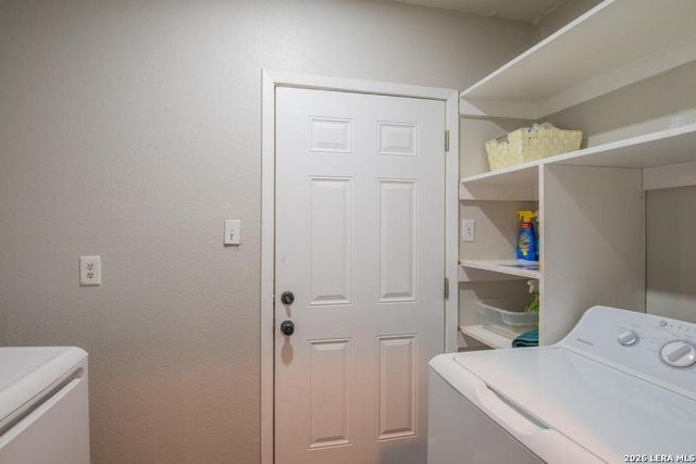 1423 Vista Del Monte, San Antonio, TX 78216