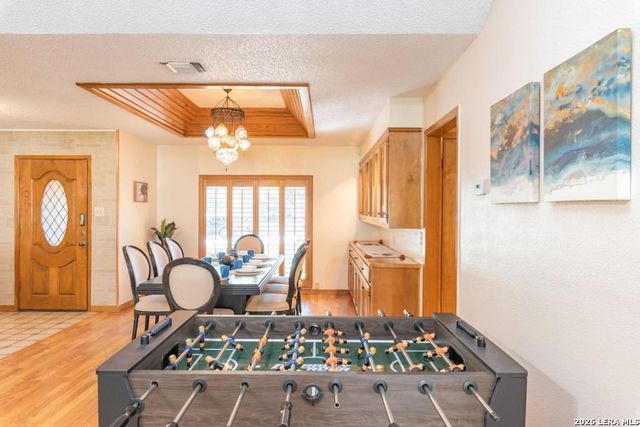 1423 Vista Del Monte, San Antonio, TX 78216