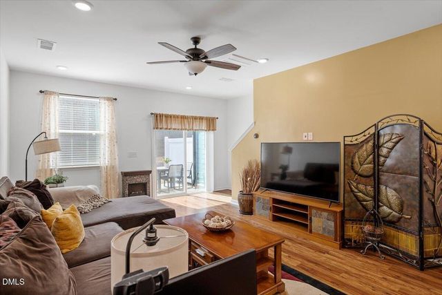 2113 Rockface Way, Durham, NC 27703