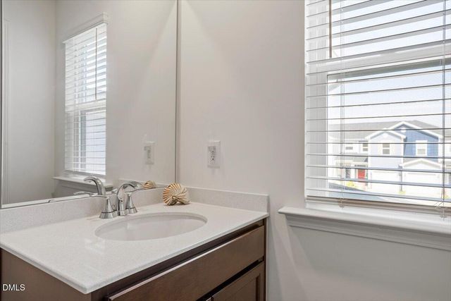 2113 Rockface Way, Durham, NC 27703