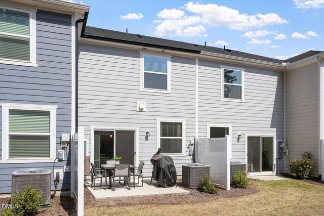 2113 Rockface Way, Durham, NC 27703