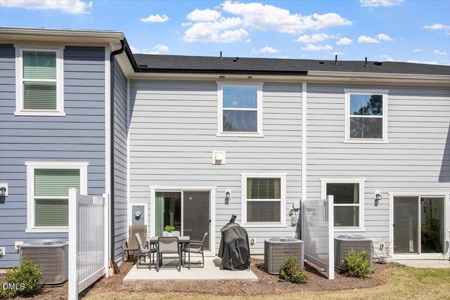 2113 Rockface Way, Durham, NC 27703