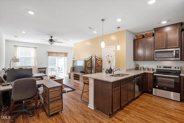 2113 Rockface Way, Durham, NC 27703