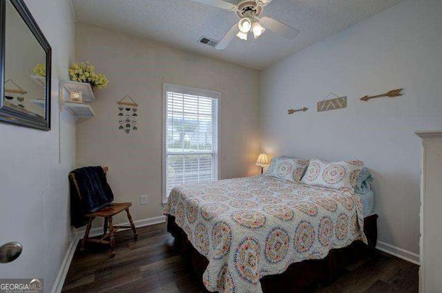 12 Independence Way NE, Cartersville, GA 30121