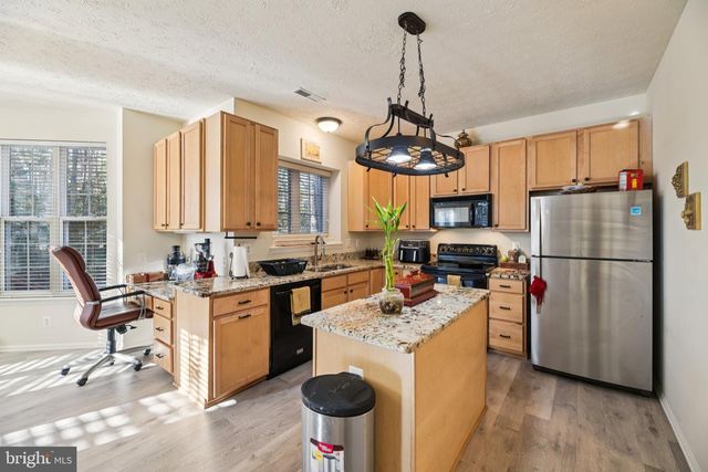 11275 LORD BALTIMORE DR, Swan Point, MD 20645