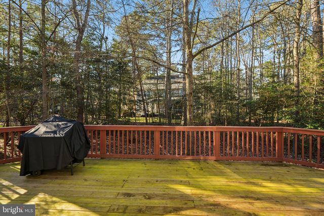 11275 LORD BALTIMORE DR, Swan Point, MD 20645