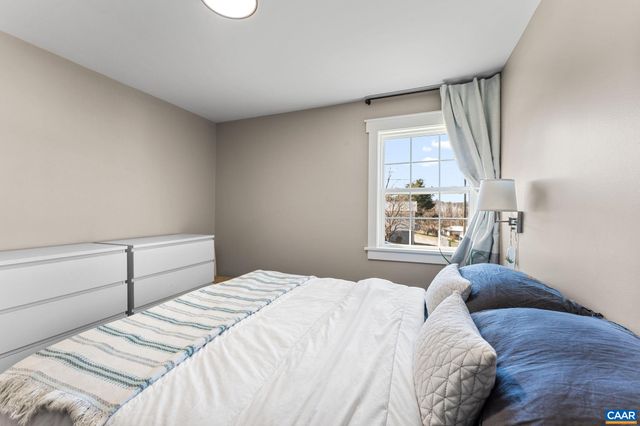 1659 MERIDIAN ST, Charlottesville, VA 22902