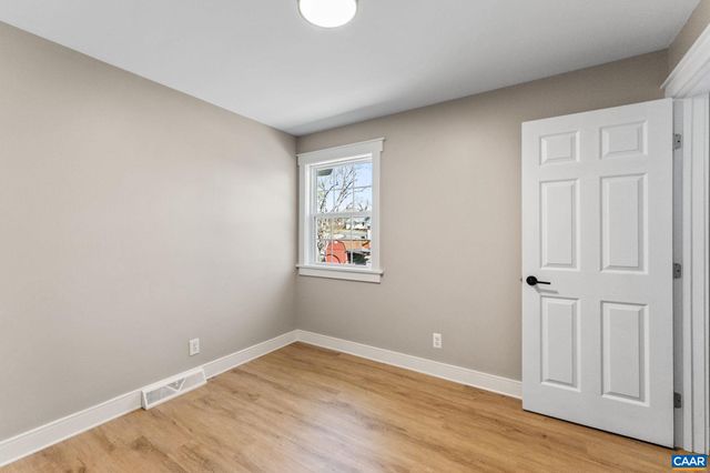 1659 MERIDIAN ST, Charlottesville, VA 22902