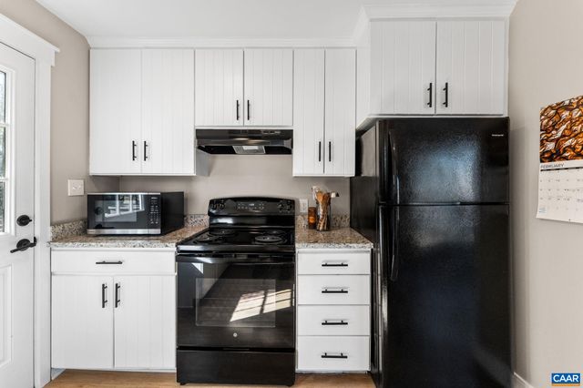 1659 MERIDIAN ST, Charlottesville, VA 22902