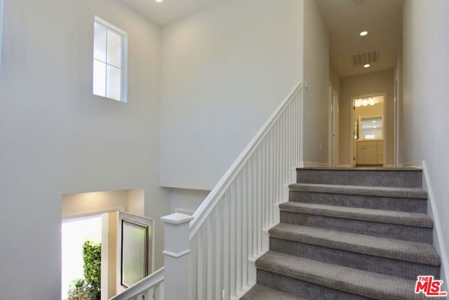 50 Twin Flower, Irvine, CA 92620