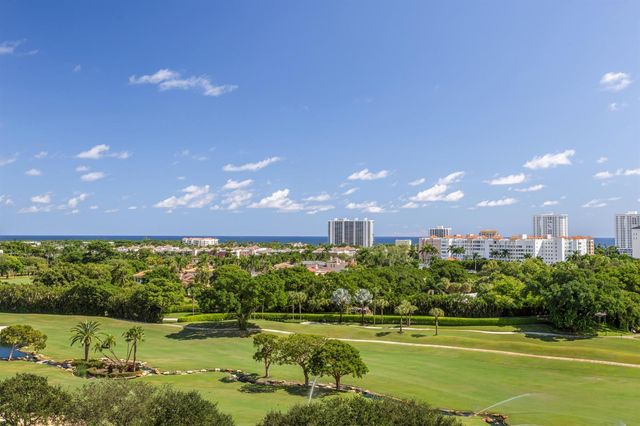 220 SE Mizner Boulevard Ph-24, Boca Raton, FL 33432