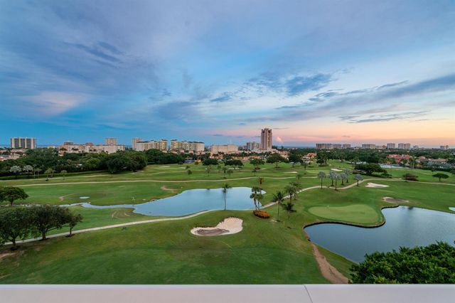 220 SE Mizner Boulevard Ph-24, Boca Raton, FL 33432