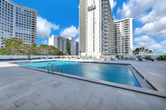 5601 Collins Ave 903, Miami Beach, FL 33140