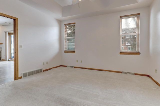 1511 DICKENSON COURT, Neenah, WI 54956