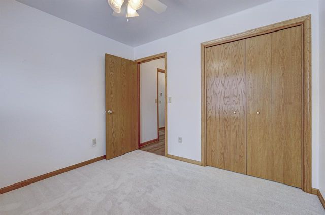 1511 DICKENSON COURT, Neenah, WI 54956