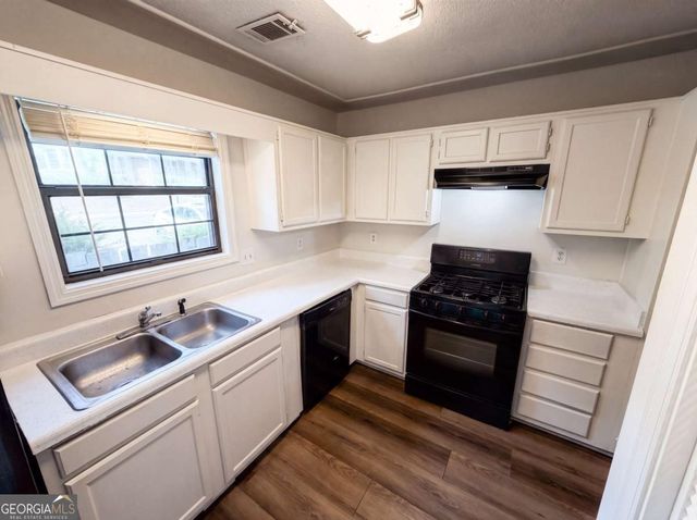 5935 Wintergreen Road, Norcross, GA 30093