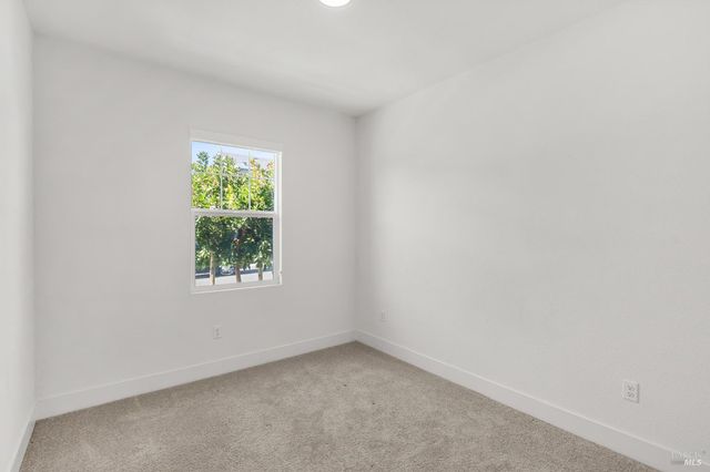 12 Porter St, American Canyon, CA 94503