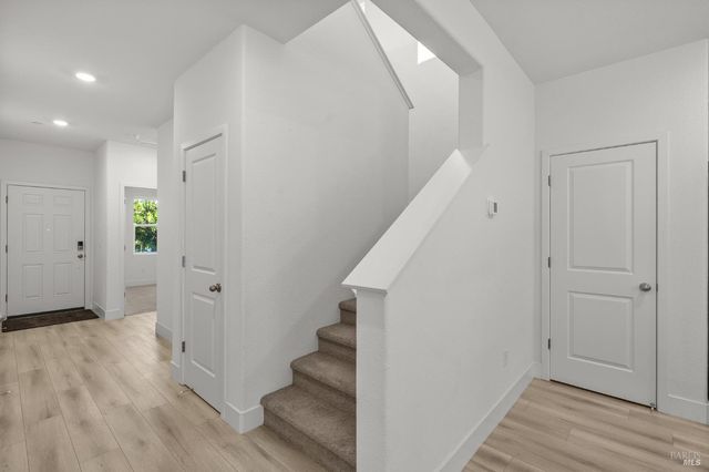 12 Porter St, American Canyon, CA 94503