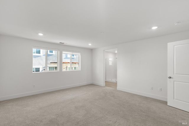 12 Porter St, American Canyon, CA 94503