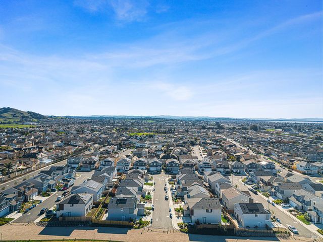 12 Porter St, American Canyon, CA 94503