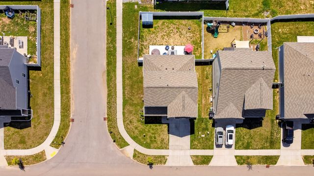 5390 Owens Ln, White House, TN 37188