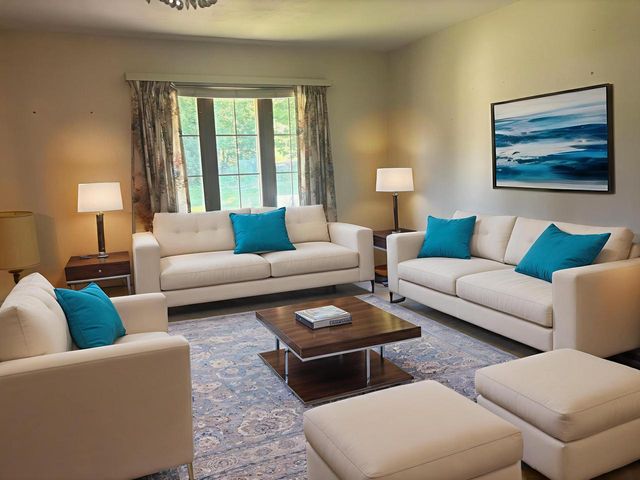 605 Rawlins DRIVE, Waukesha, WI 53188