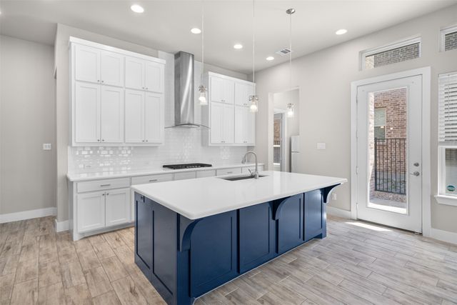 8091 Sunflower Lane, Dallas, TX 75252