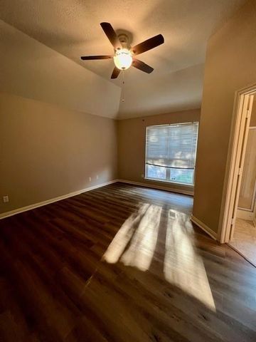 1707 Weaver Street, Brenham, TX 77833