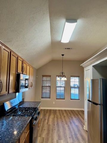 1707 Weaver Street, Brenham, TX 77833