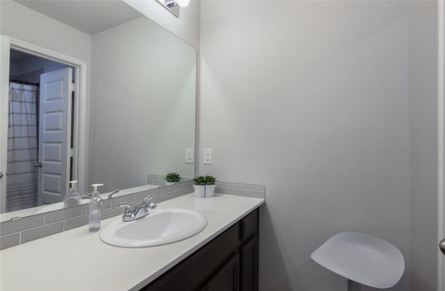 2736 Ahnya Lane, League City, TX 77573