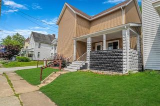 322 S Broadway St, Scottdale, PA 15683
